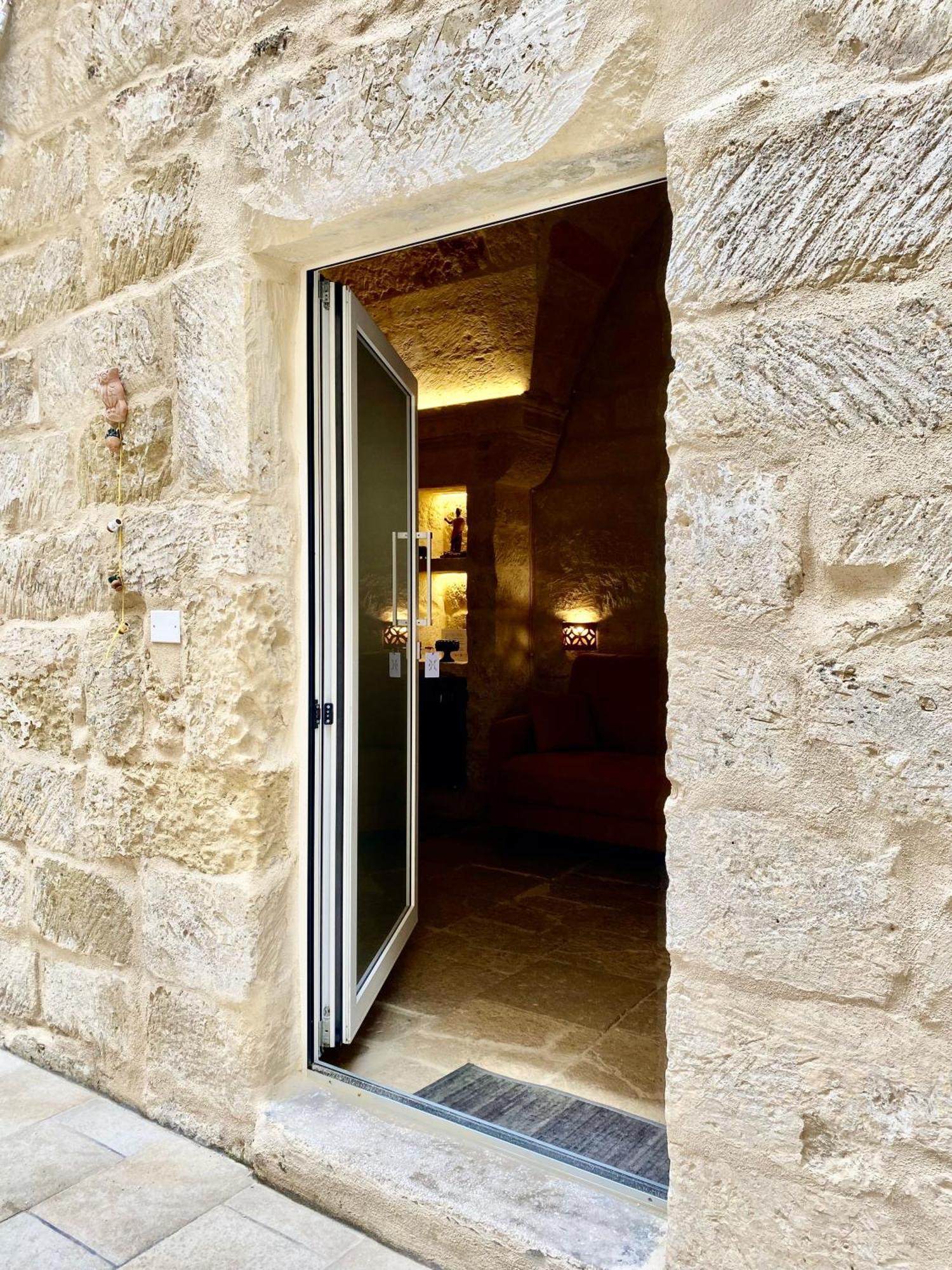 Palazzo Storico Riccardi Rollo Apartment *