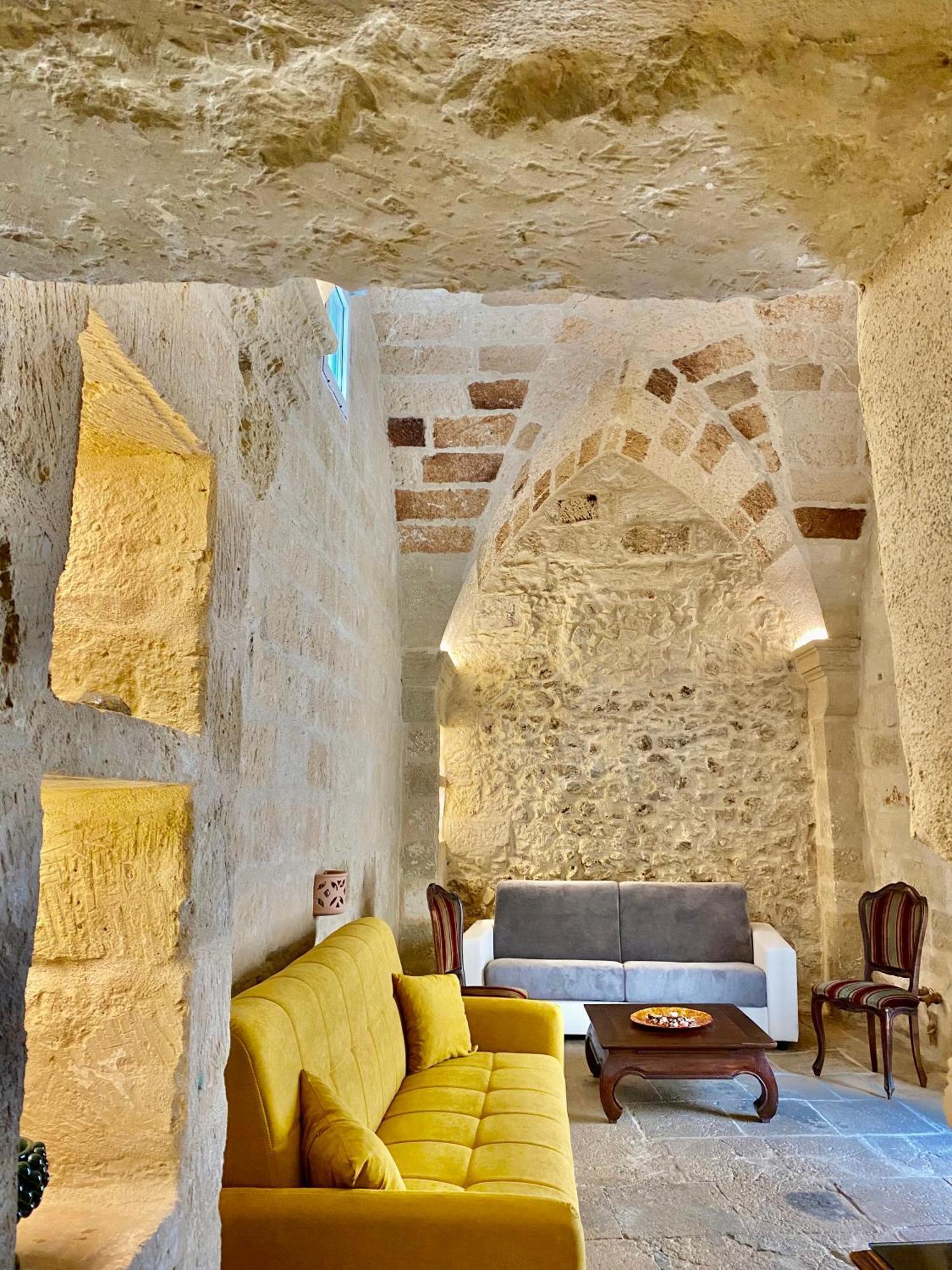 Palazzo Storico Riccardi Rollo San Cesario di Lecce