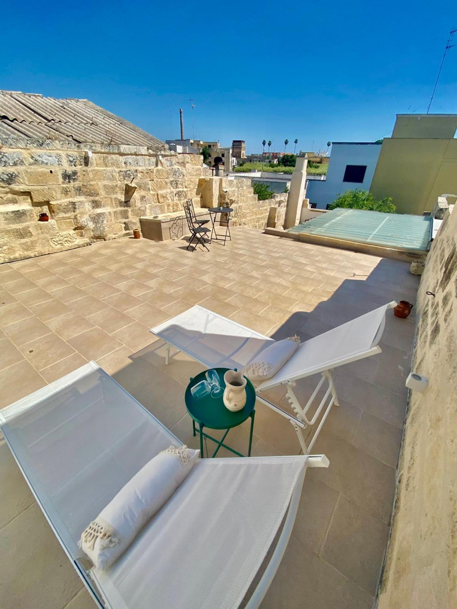 Palazzo Storico Riccardi Rollo Apartment