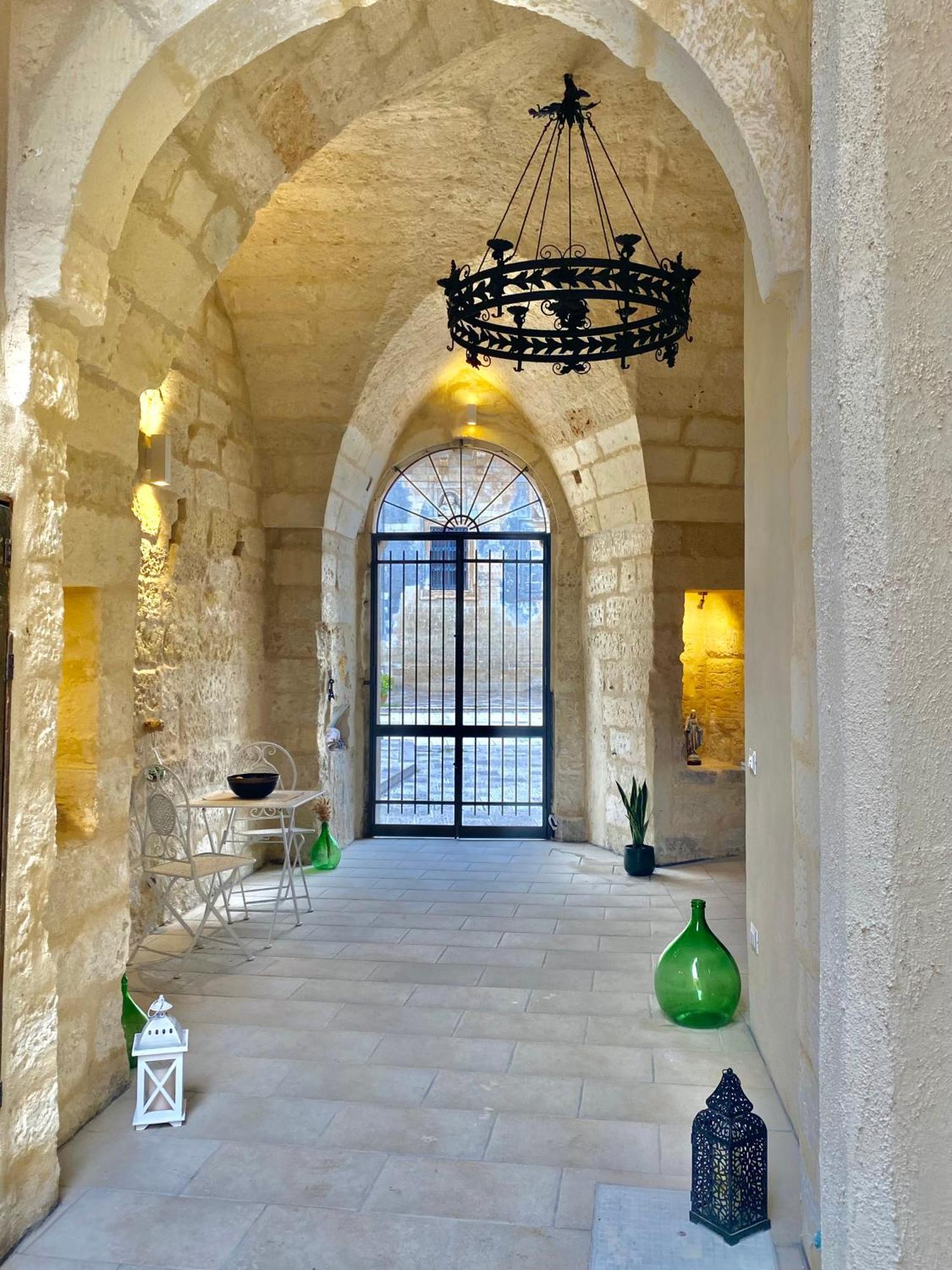 Palazzo Storico Riccardi Rollo Apartment *